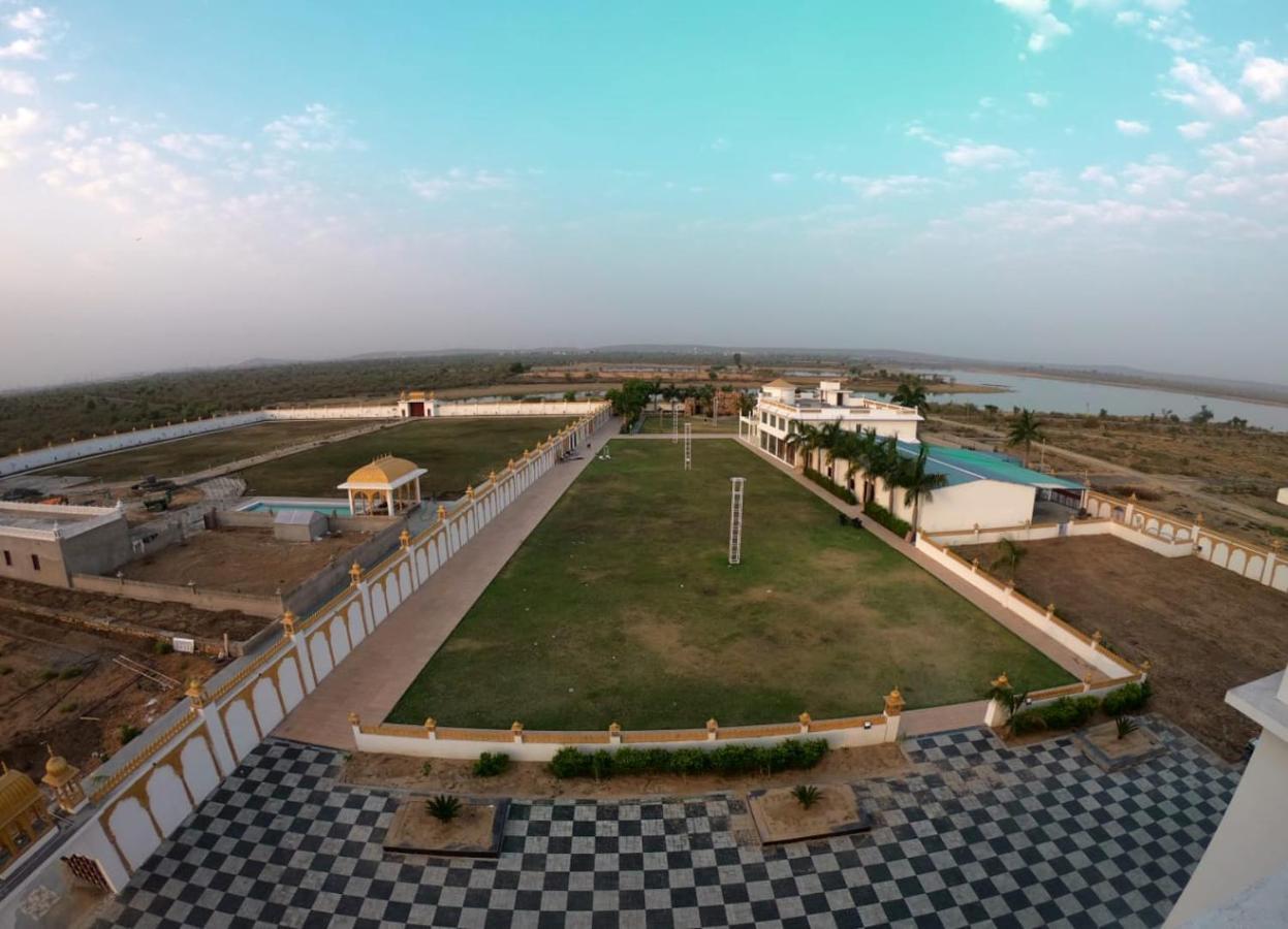 White House Resort Jhalawar Экстерьер фото